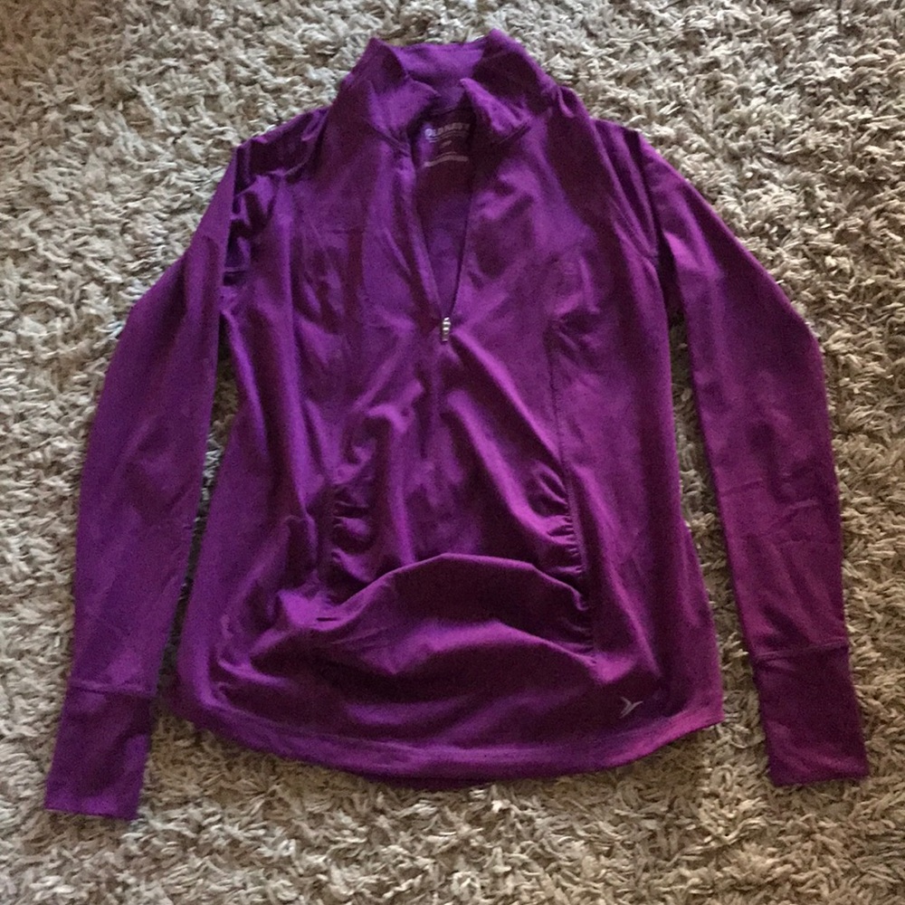 Maternity half zip pull over